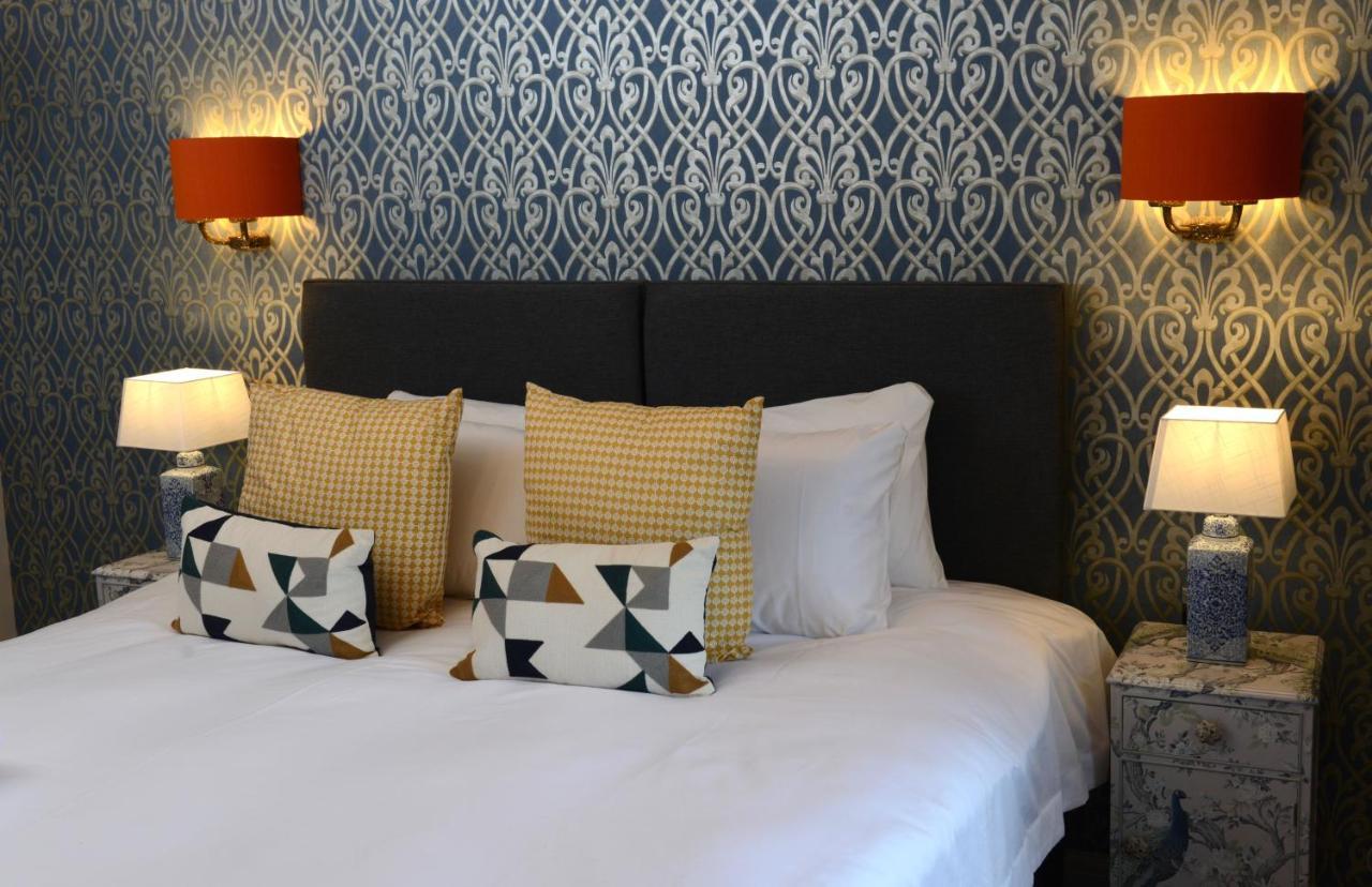 The Kings Head Inn Billingshurst Bagian luar foto